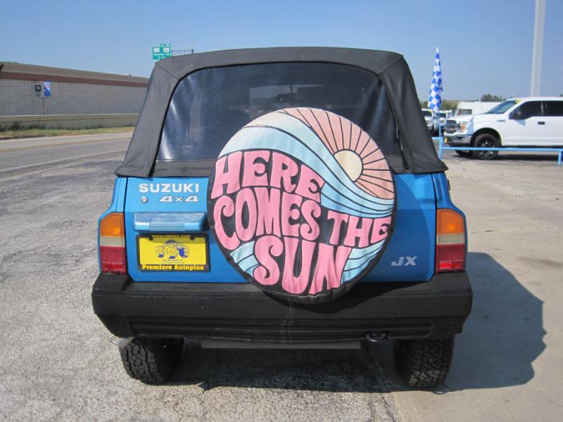 Suzuki Sidekick JX 2-Door 4WD 1992 Suzuki Sidekick JX 2-Door 4WD 1992