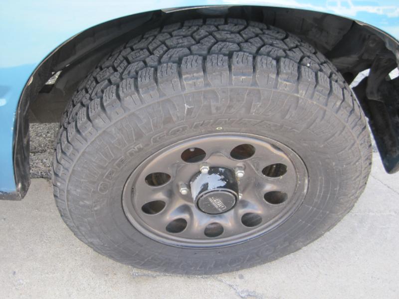 Suzuki Sidekick JX 2-Door 4WD 1992 Suzuki Sidekick JX 2-Door 4WD 1992