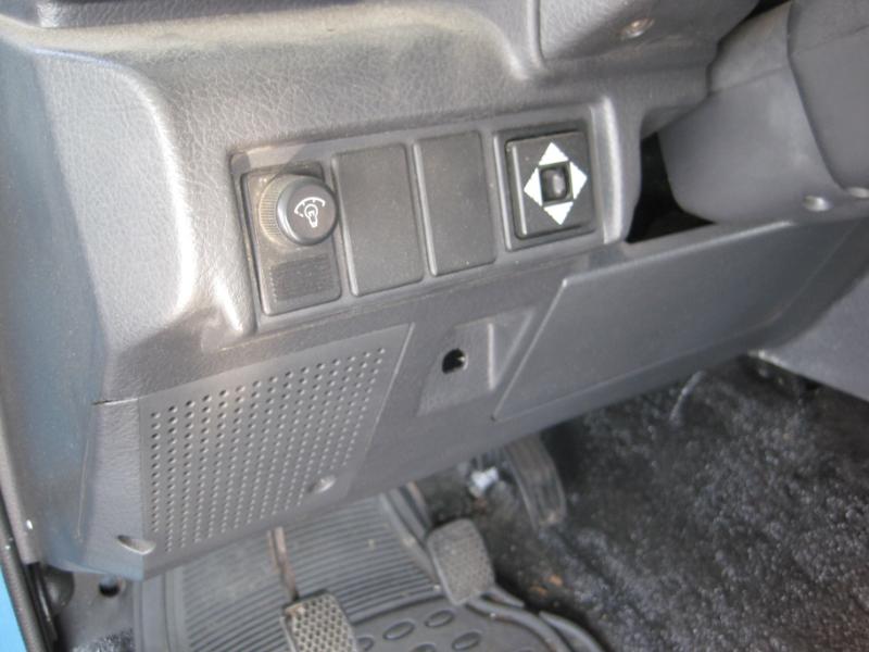 Suzuki Sidekick JX 2-Door 4WD 1992 Suzuki Sidekick JX 2-Door 4WD 1992