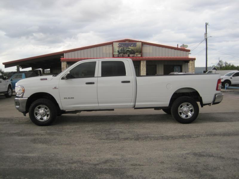 RAM 2500 Tradesman Crew Cab LWB 4WD 2022 RAM 2500 Tradesman Crew Cab LWB 4WD 2022