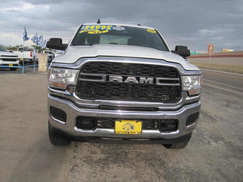 RAM 2500 Tradesman Crew Cab LWB 4WD 2022 RAM 2500 Tradesman Crew Cab LWB 4WD 2022