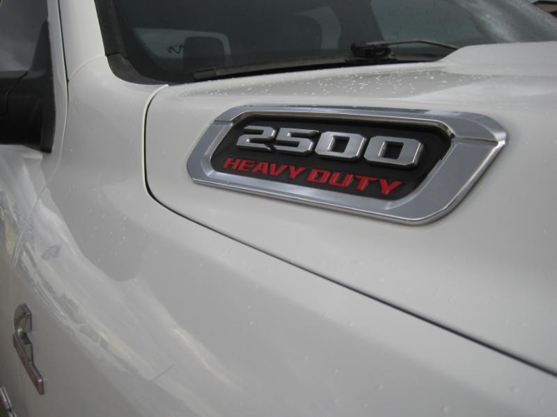 RAM 2500 Tradesman Crew Cab LWB 4WD 2022 RAM 2500 Tradesman Crew Cab LWB 4WD 2022