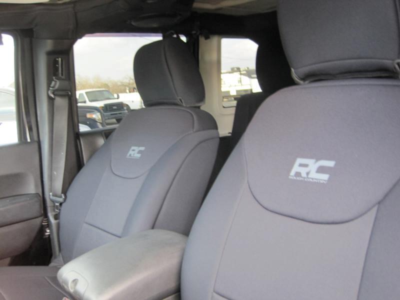 Jeep Wrangler Unlimited Sahara 4WD 2013