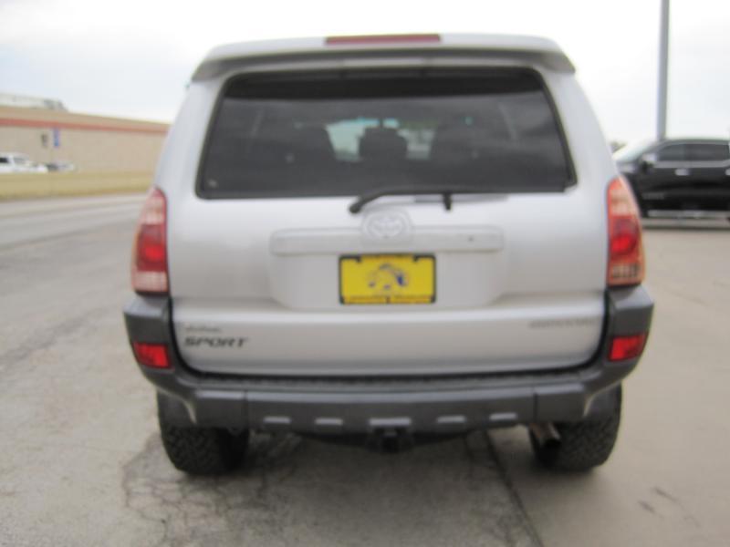 Toyota 4Runner Sport 2WD 2003