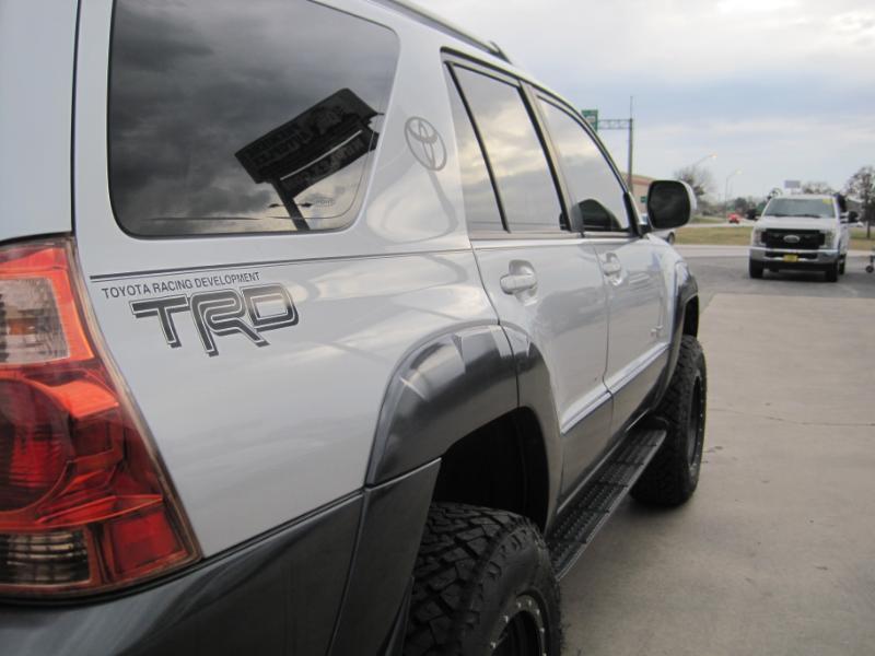 Toyota 4Runner Sport 2WD 2003