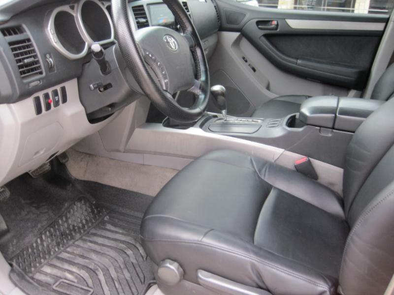 Toyota 4Runner Sport 2WD 2003