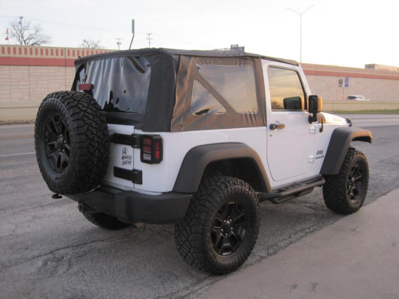 Jeep Wrangler Sport 4WD 2014