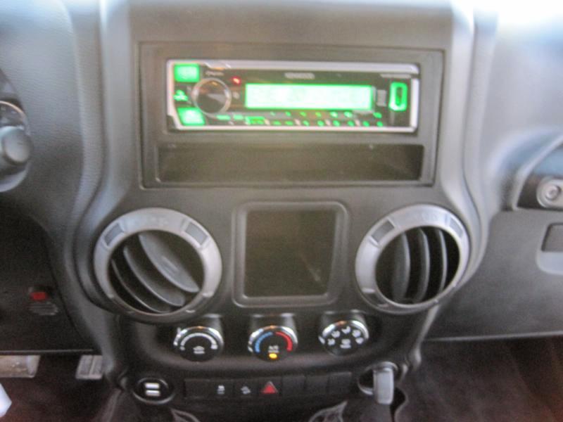 Jeep Wrangler Sport 4WD 2014