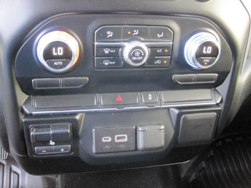 GMC Sierra 3500HD SLE Crew Cab Long Box 4WD 2022