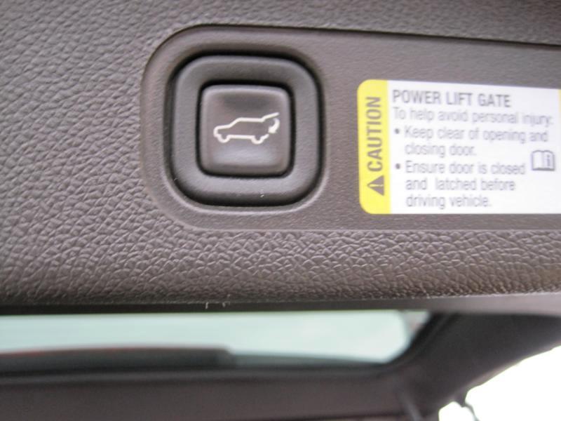 GMC Yukon XL SLT-2 3/4 Ton 4WD 2008