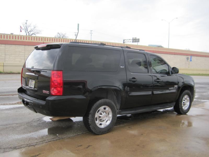 GMC Yukon XL SLT-2 3/4 Ton 4WD 2008