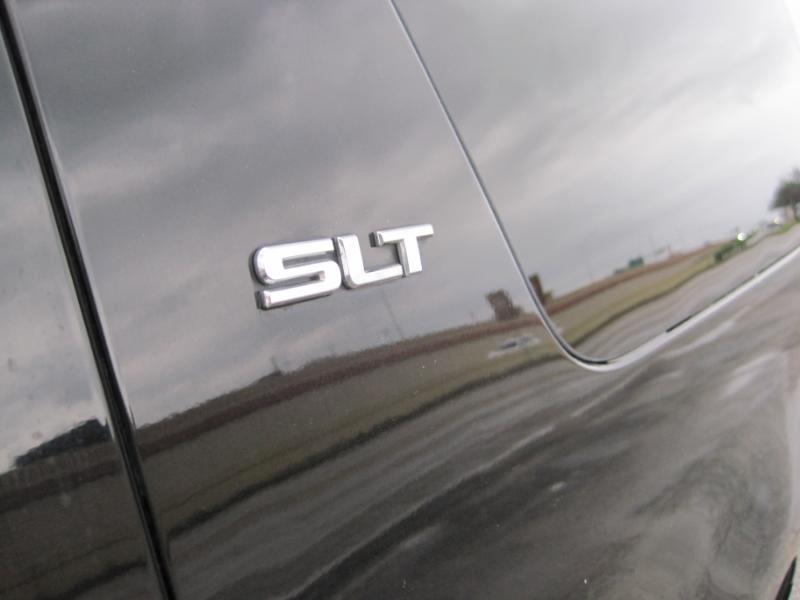 GMC Yukon XL SLT-2 3/4 Ton 4WD 2008