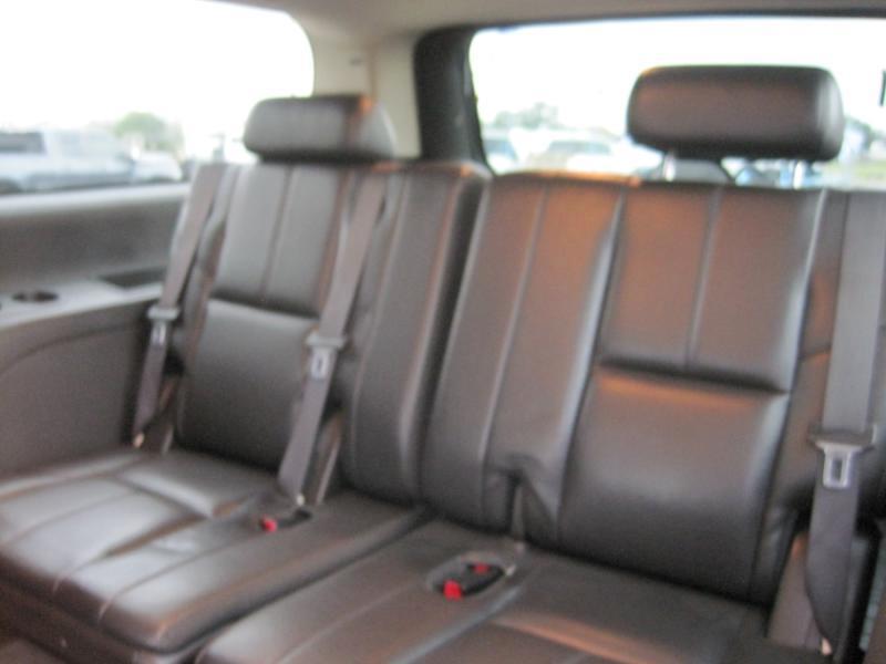 GMC Yukon XL SLT-2 3/4 Ton 4WD 2008