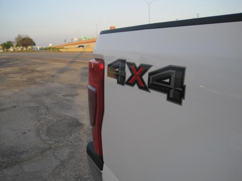 Ford F-250 SD XLT Crew Cab Long Bed 4WD 2022