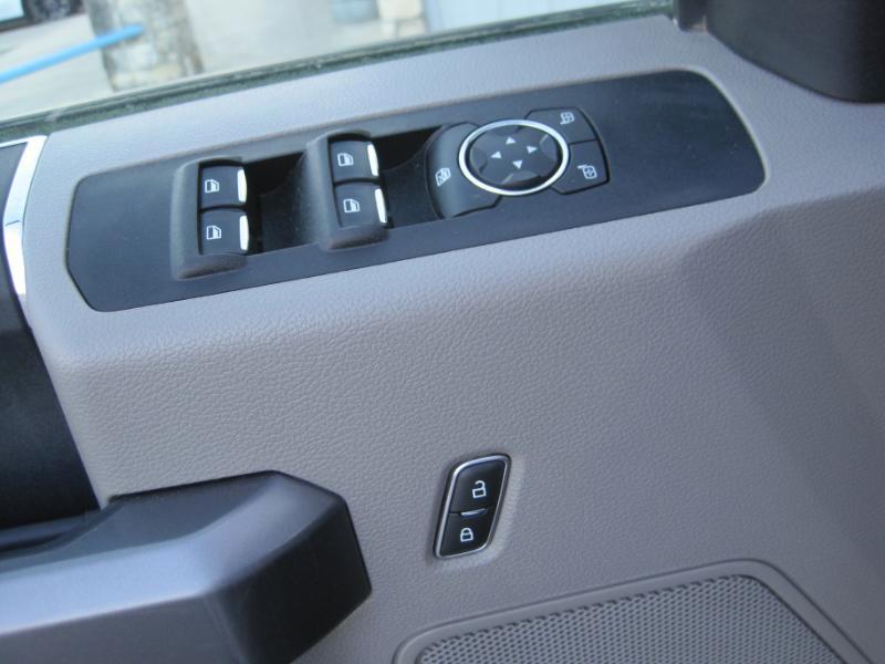 Ford F-250 SD XLT Crew Cab Long Bed 4WD 2022