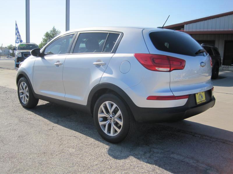 Kia Sportage LX FWD 2015