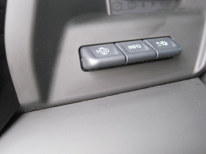 GMC Sierra 1500 AT4 Crew Cab 4WD 2023