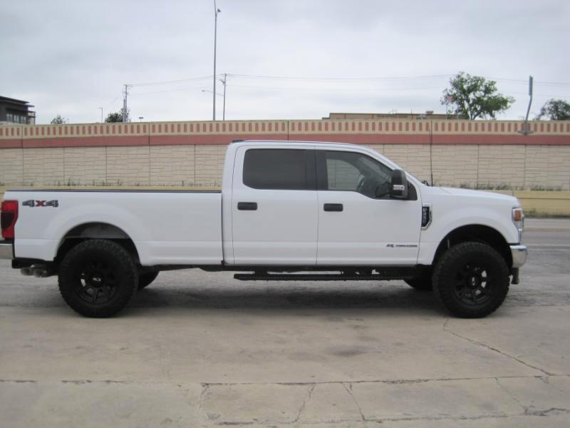 Ford F-250 SD XLT Crew Cab Long Bed 4WD 2022