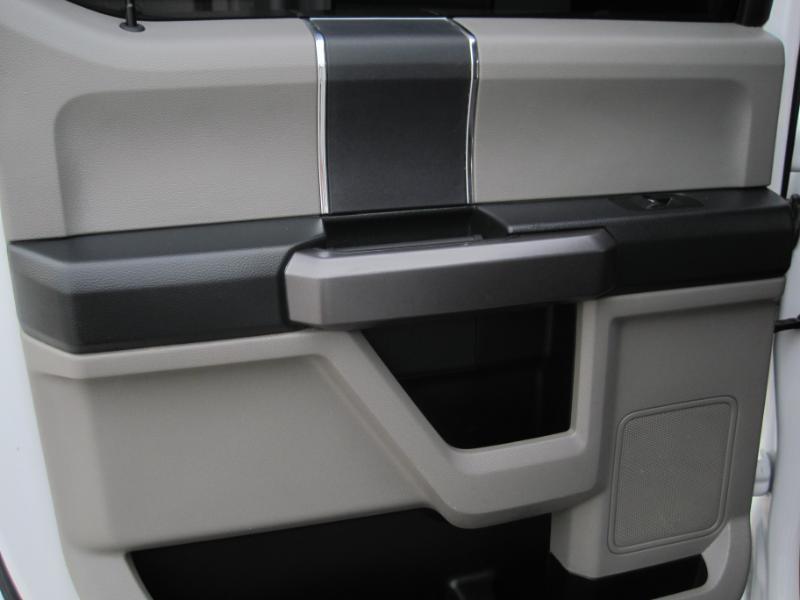 Ford F-250 SD XLT Crew Cab Long Bed 4WD 2022