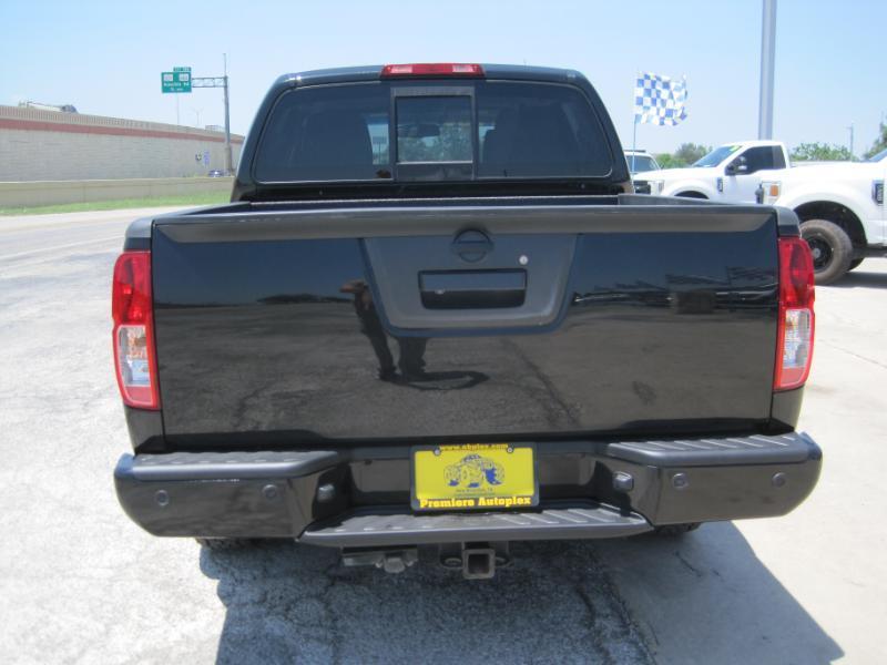 Nissan Frontier SV Crew Cab V6 2021