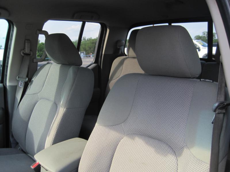 Nissan Frontier SV Crew Cab V6 2021