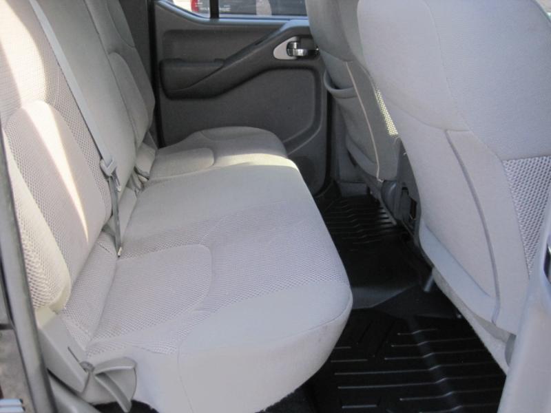 Nissan Frontier SV Crew Cab V6 2021