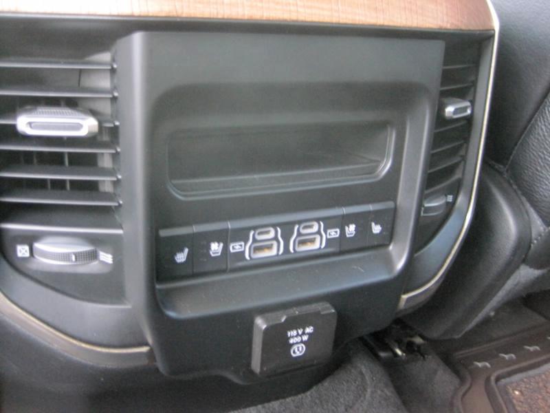 RAM 1500 Longhorn Crew Cab SWB 4WD 2021