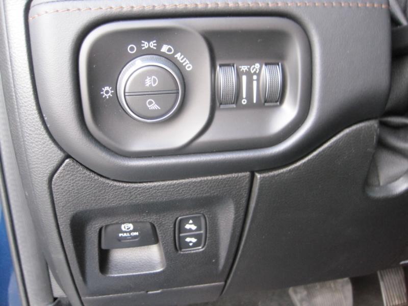 RAM 1500 Longhorn Crew Cab SWB 4WD 2021