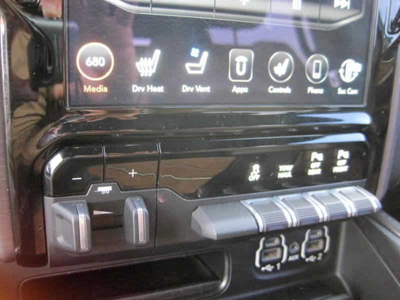 RAM 1500 Longhorn Crew Cab SWB 4WD 2021