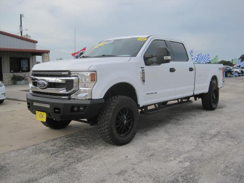 Ford F-250 SD XLT Crew Cab Long Bed 4WD 2022
