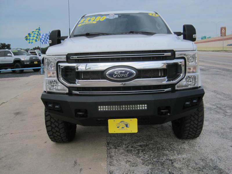 Ford F-250 SD XLT Crew Cab Long Bed 4WD 2022