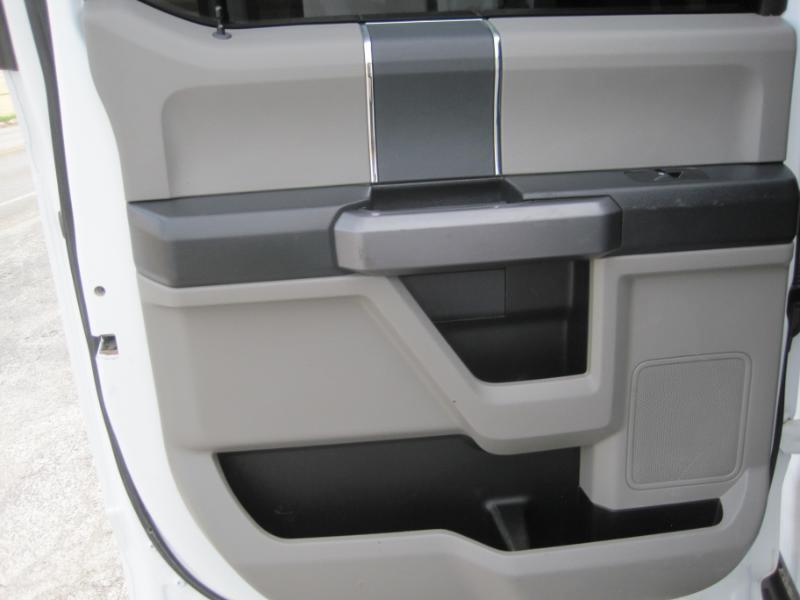 Ford F-250 SD XLT Crew Cab Long Bed 4WD 2022