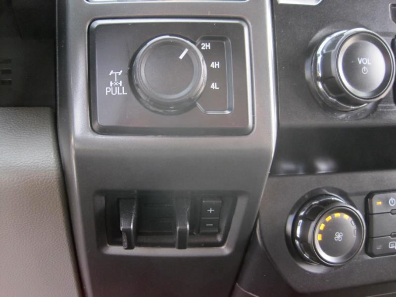 Ford F-250 SD XLT Crew Cab Long Bed 4WD 2022