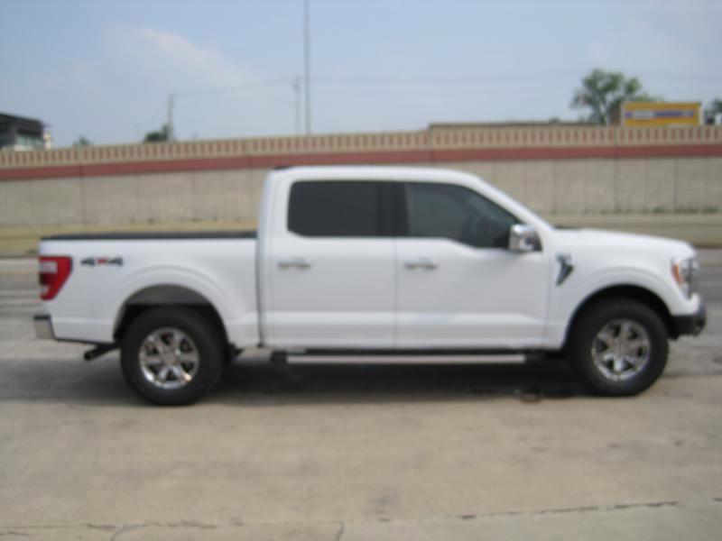 Ford F-150 Lariat SuperCrew 5.5-ft. Bed 4WD 2023