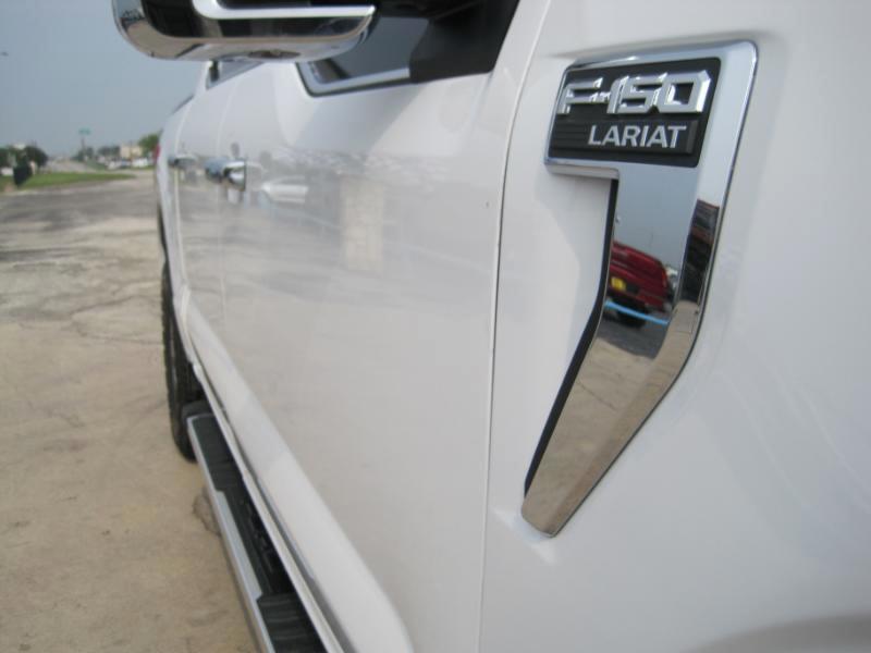 Ford F-150 Lariat SuperCrew 5.5-ft. Bed 4WD 2023