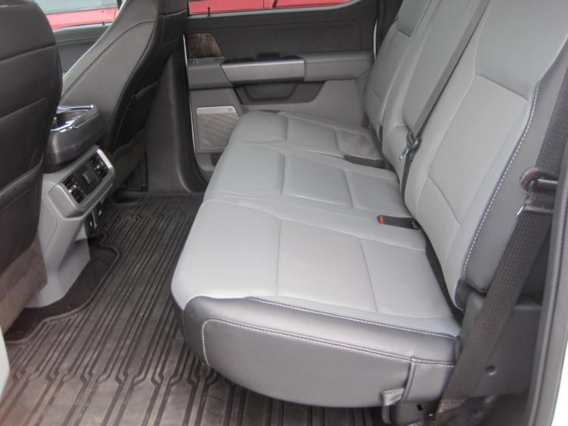 Ford F-150 Lariat SuperCrew 5.5-ft. Bed 4WD 2023