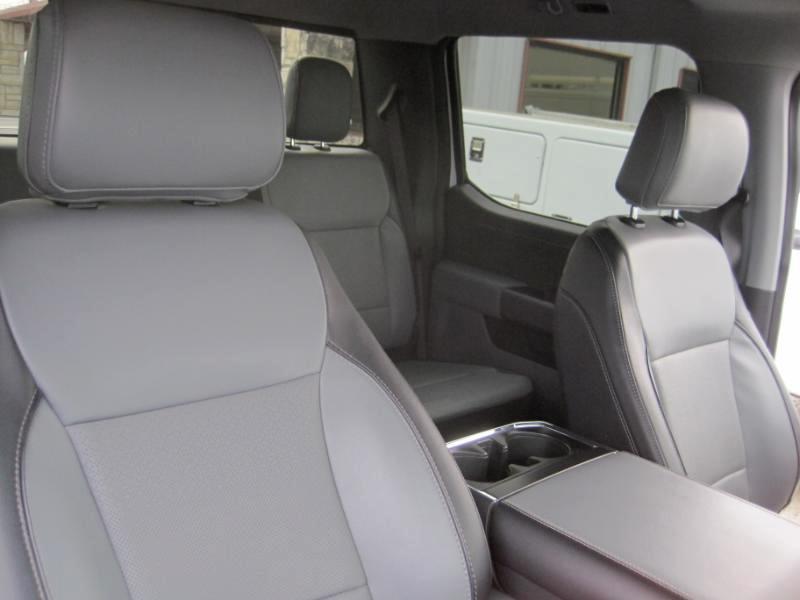 Ford F-150 Lariat SuperCrew 5.5-ft. Bed 4WD 2023