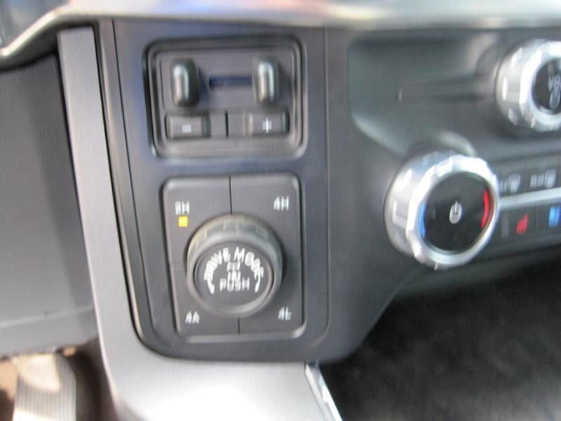 Ford F-150 Lariat SuperCrew 5.5-ft. Bed 4WD 2023