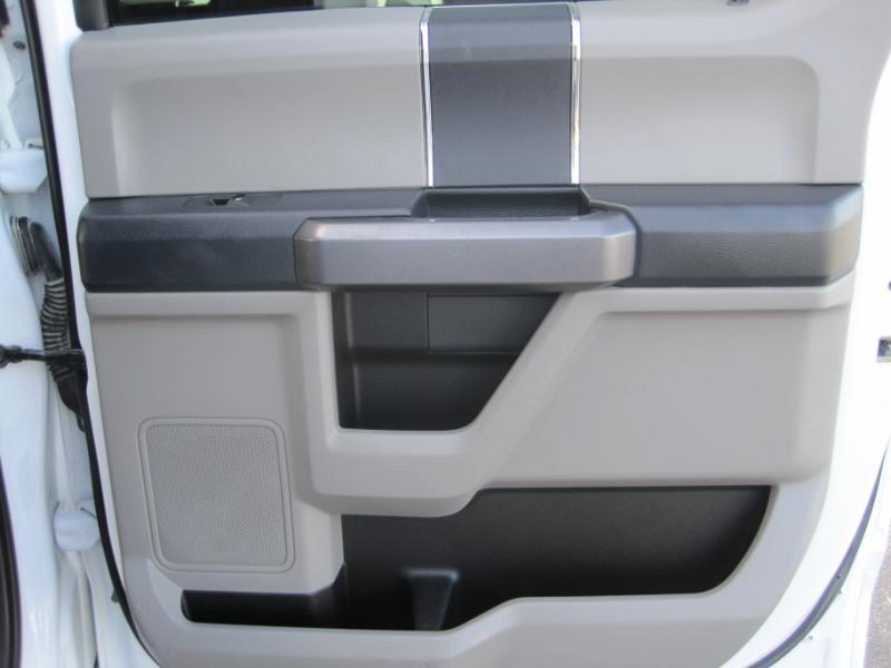 Ford F-250 SD XLT Crew Cab Long Bed 4WD 2022