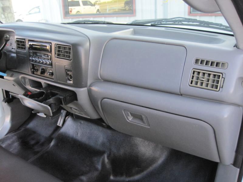 Ford F-350 SD XL Crew Cab Long Bed 2WD 2003