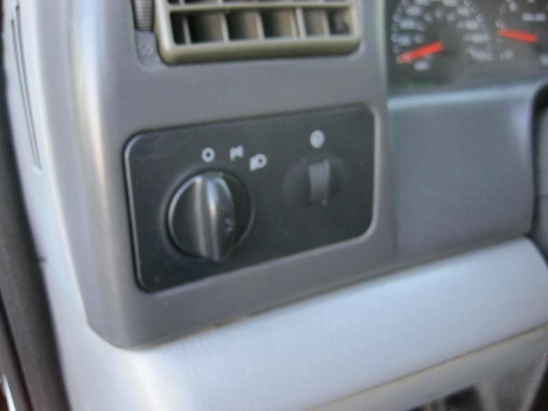 Ford F-350 SD XL Crew Cab Long Bed 2WD 2003