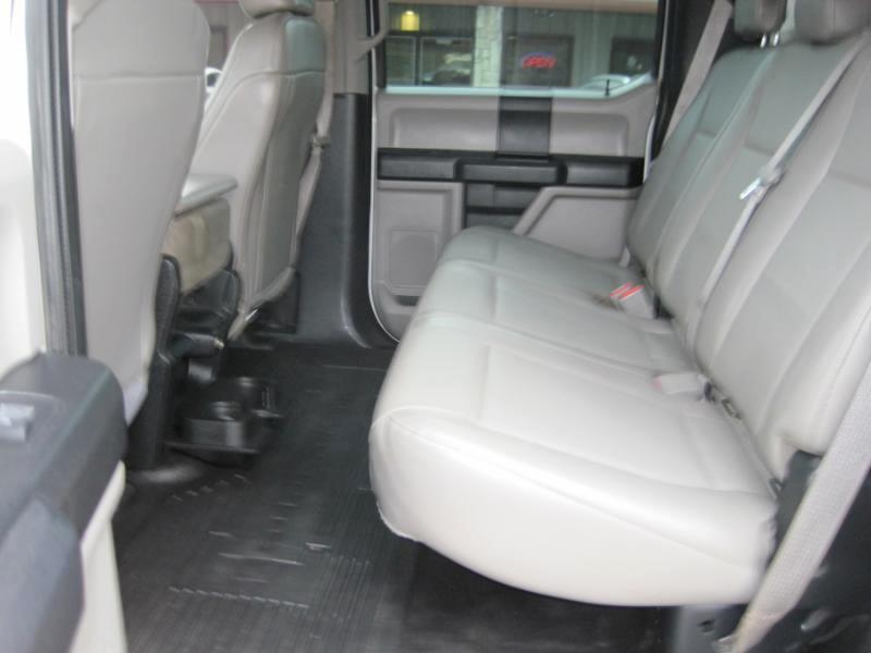 Ford F-350 SD XL Crew Cab LWB DRW 4WD 2018