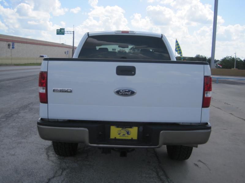 Ford F-150 Lariat SuperCrew 4WD 2005