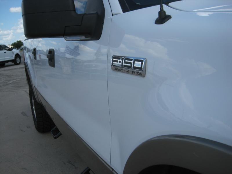 Ford F-150 Lariat SuperCrew 4WD 2005