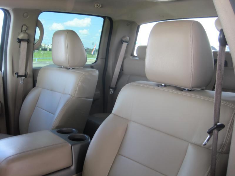 Ford F-150 Lariat SuperCrew 4WD 2005