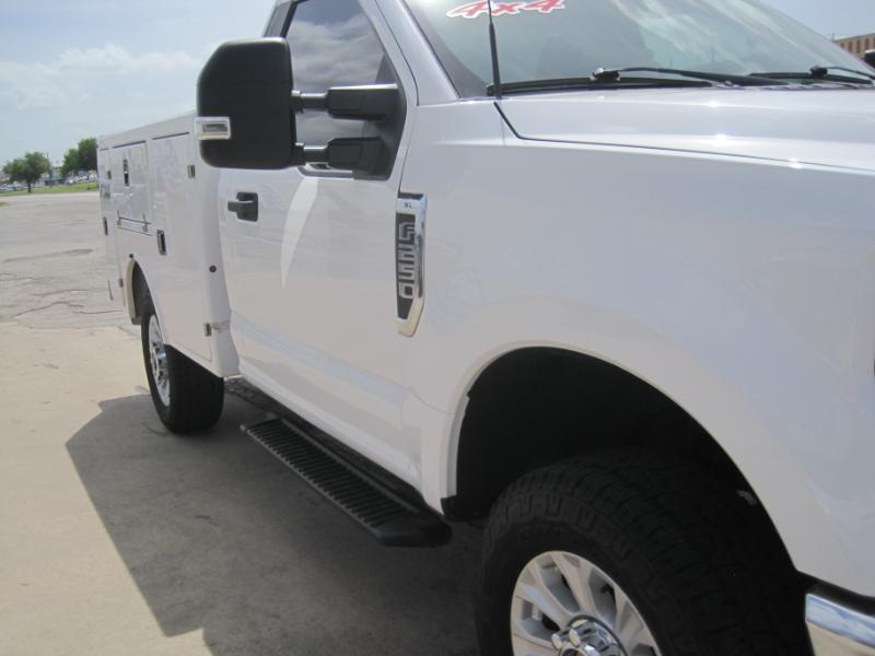 Ford F-250 SD XL 4WD 2022