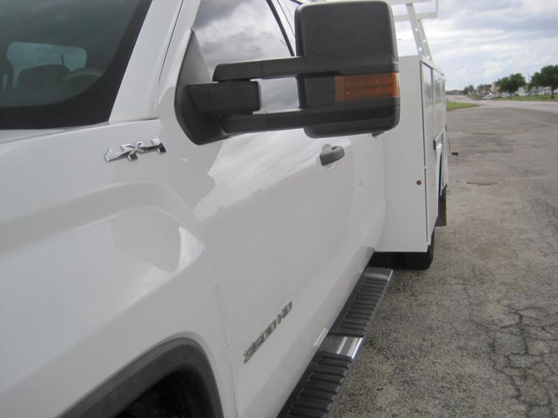 Chevrolet Silverado 3500HD Work Truck Crew Cab 4WD 2022