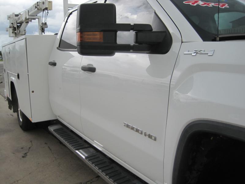 Chevrolet Silverado 3500HD Work Truck Crew Cab 4WD 2022