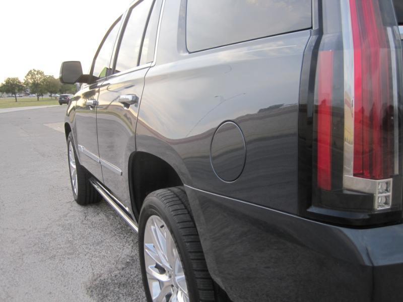 Cadillac Escalade 2WD 4dr Premium Luxury 2019