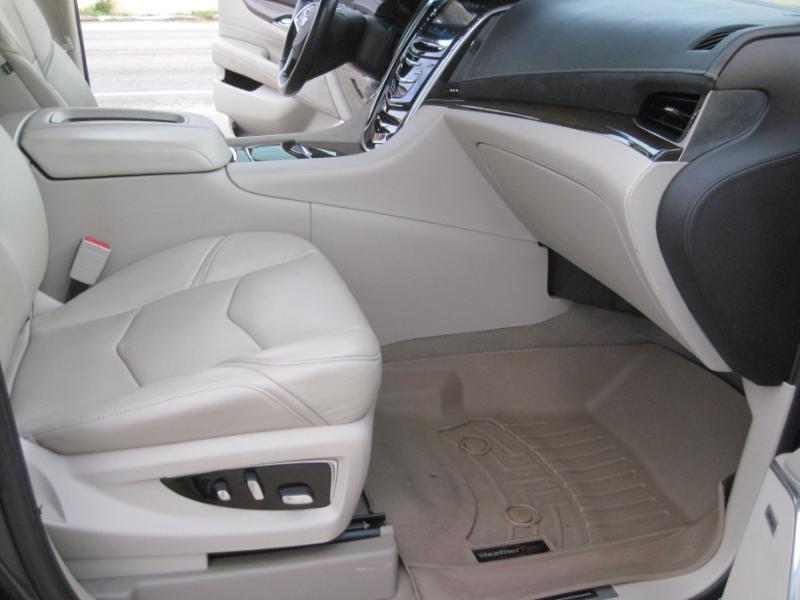 Cadillac Escalade 2WD 4dr Premium Luxury 2019
